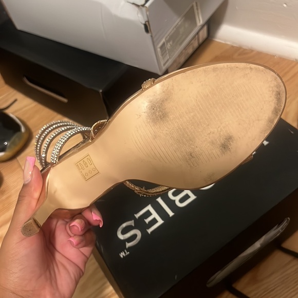 Rose gold heels - Picture 3 of 5